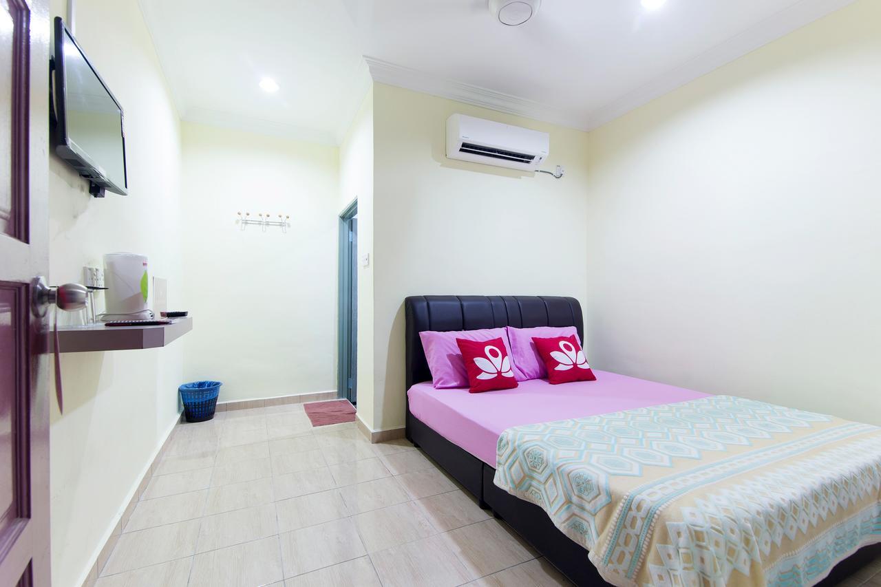 Zen Rooms Basic Kampung Guest House ランカウイ島 エクステリア 写真